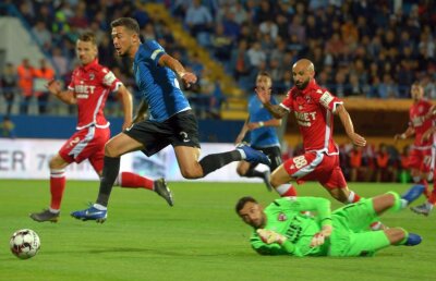 VIITORUL - DINAMO 5-0 // Cătălin Straton face scut în fața lui Neagoe și a lui Prunea: „Gata, meciul s-a terminat de jumătate de oră!”