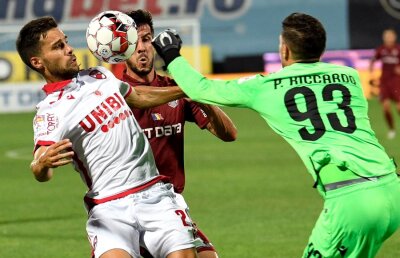 CFR CLUJ - DINAMO 1-0 // „Frustrant, rușinos!” » Jucătorii lui Dinamo, debusolați: ce au spus Deian Sorescu și Ioan Filip