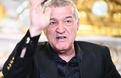 FCSB // EXCLUSIV Gigi Becali oprește transferurile: „Doar pe el îl mai aduc! Nu transfer jucători ca să umplu curtea”