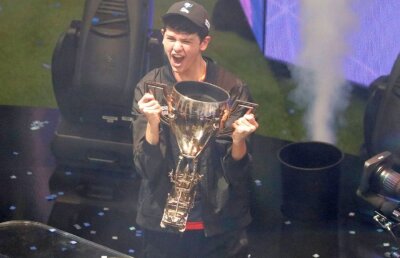 VIDEO Fortnite a îmbogățit un adolescent de 16 ani cu 3 milioane de dolari