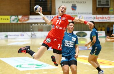 SCM Rm. Vâlcea-HC Zalău 32-25 // Kristina Liscevic a impresionat la debutul pentru campioana României » Ce au declarat Florentin Pera și Gheorghe Tadici