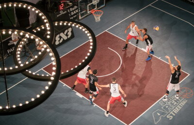 FOTO & VIDEO Bucureștiul devine capitala mondială a baschetului! Week-end incendiar cu două competiții de top