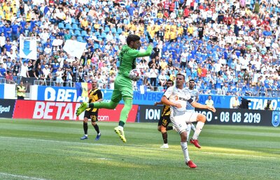 CRAIOVA - AEK ATENA 0-2 » „Leuții” n-au fost suficienți! Grecii au luat o opțiune majoră la calificare