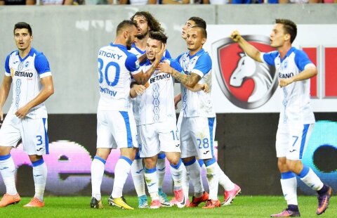 Players of FC Hermannstadt celebrating during Romania Superliga: CFR  News Photo - Getty Images