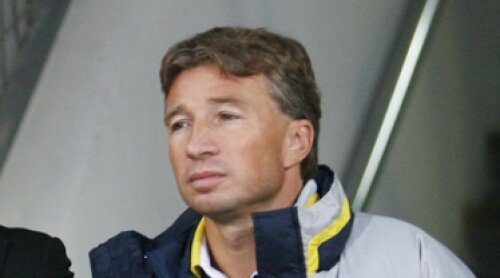 Dan Petrescu, Petrescu, Unirea