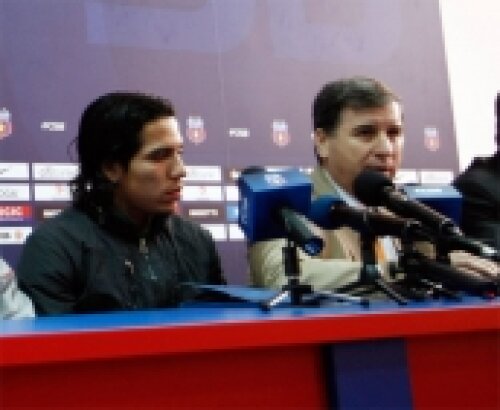 Dayro Moreno si Valeriu Argaseal