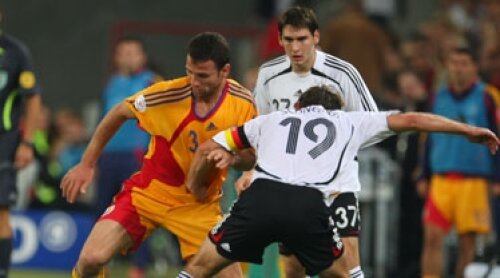 Razvan Rat, Rat, Romania