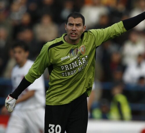 Şteţca, nemultumit de defensiva