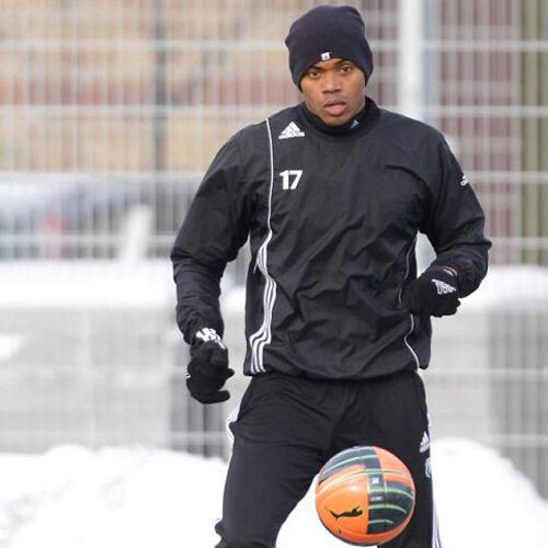 Maicon va semna cu Steaua pînă în vară