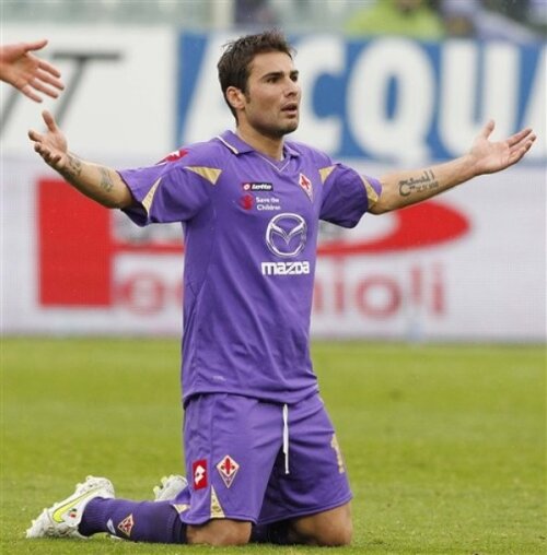 Adrian Mutu a revenit între titularii Fiorentinei la meciul cu Palermo, din etapa a 25-a , scor 4-2