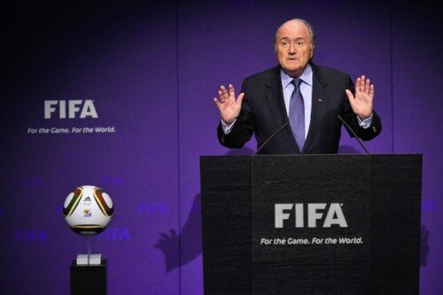 FIFA continuă să fie o maşinărie de bani sub comanda lui Blatter