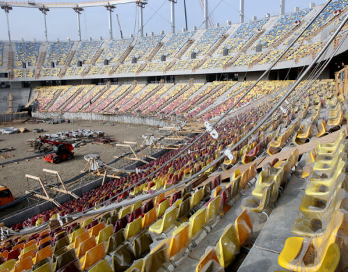 La începutul lunii februarie 80% din scaune erau montate pe noul stadion