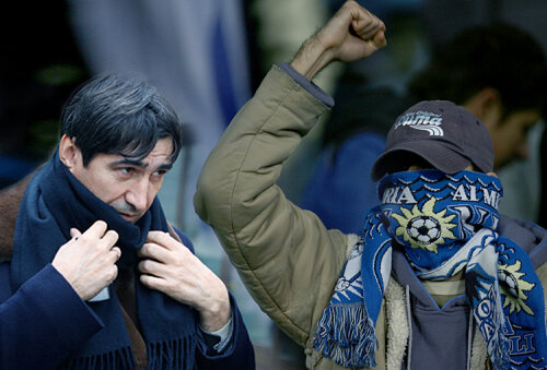 Fostul antrenor al Craiovei a intrat in colimatorul fanilor