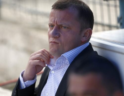 Dorinel Munteanu le cere jucătorilor săi concentrare şi atitudine în meciul de la Tîrgu Mureş