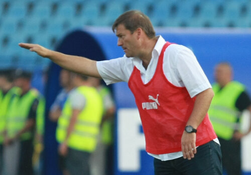 Sandu Tăbîrcă este în continuare antrenor secund la Craiova