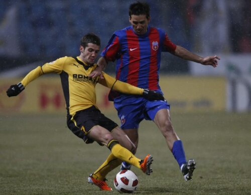 Chipciu (stînga) speră ca FC Braşov să se impună în faţa liderului Oţelul Galaţi