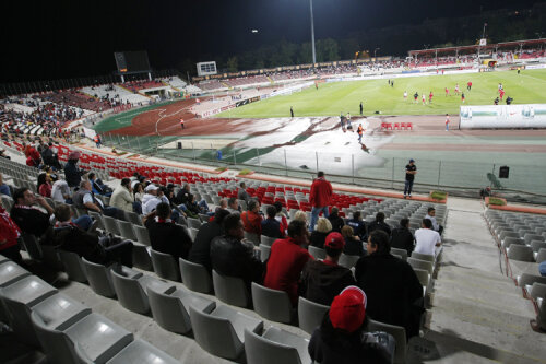 Conducerea clubului nu crede că vor fi mai mult de 2.000 de oameni în tribunele stadionului din 