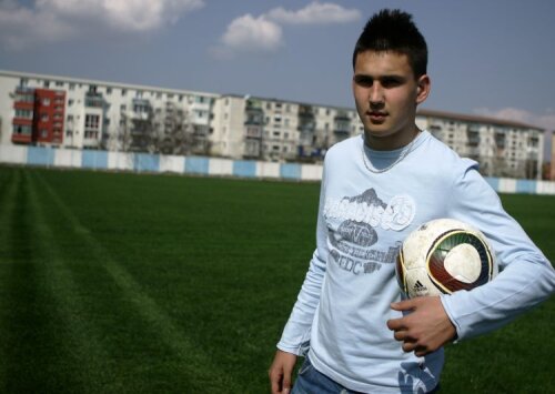 Dejan Boldor e foarte aproape de un transfer la Juventus Torino, unde ar fi coleg cu Laurenţiu Brănescu