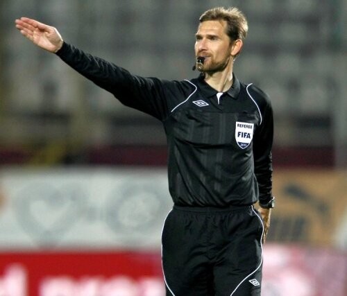 Tudor a fluierat finalui jocului după 6 minute şi 10 secunde