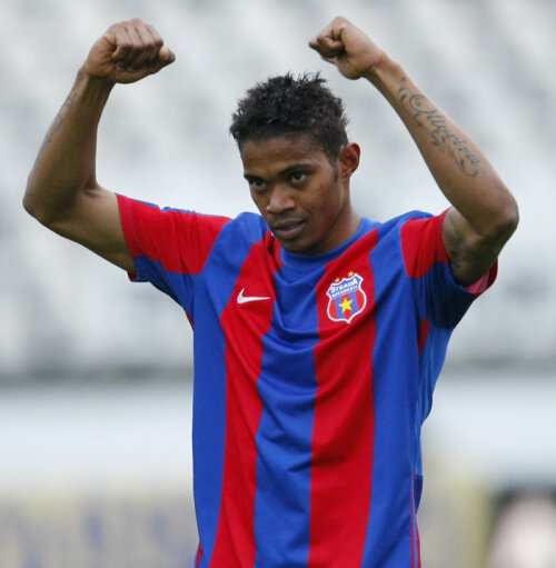 Maicon a avut un start fulminant la Steaua Foto: Cristi Preda