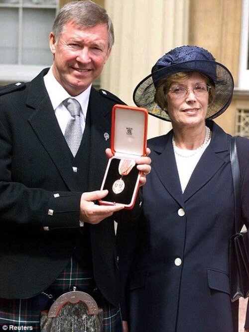 Sir Alex şi Cathy s-au căsătorit în 1966, cînd el era jucător la Dunfermline. Au împreună trei copii Foto: Guliver/GettyImages