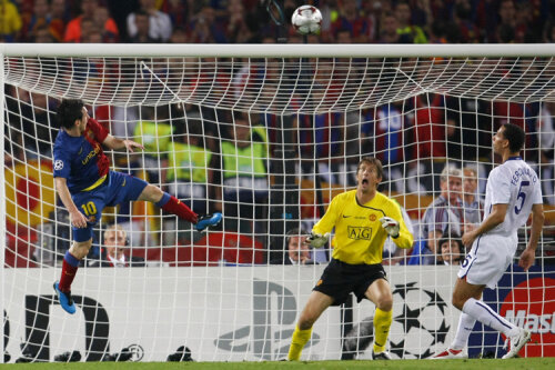 Deşi are doar 1,69 metri, Lionel Messi a înscris cu capul în finala 2009 de pe 