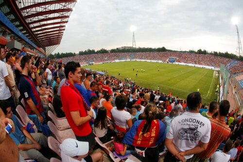 Steaua joacă pe stadionul Ghencea din 1974