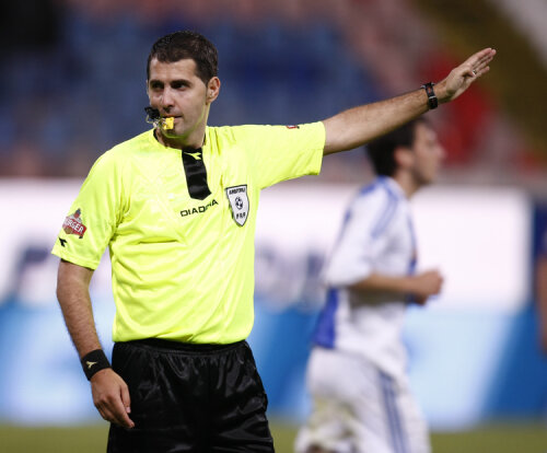 Robert Dumitru e favorit să conducă la centru 