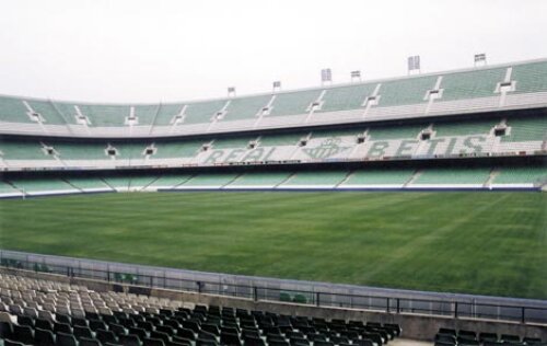 Stadionul echipei Betis Sevilla, Ruíz de Lopera