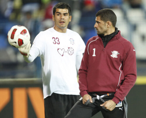 Bornescu şi Coman se luptă de luni bune pentru titularizarea în poarta Rapidului