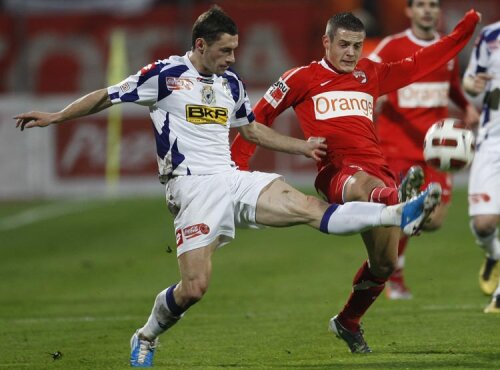 Pentru a termina sezonul pe locul doi, FC Vaslui trebuie să cîştige confruntarea de la Severin, cu Pandurii, iar Timişoara să se împiedice de Dinamo