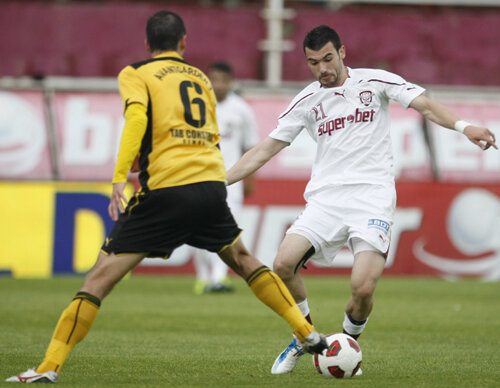 Sburlea a marcat ieri al treilea său gol în acest sezon Foto: Cristi Preda