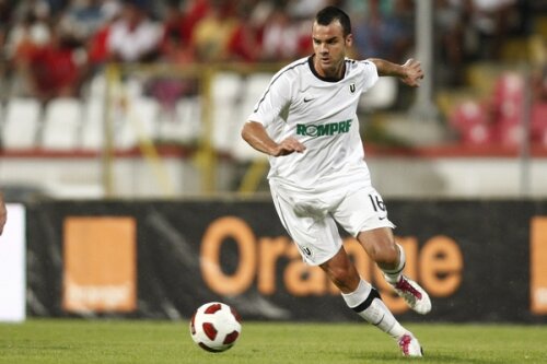 Alfonso Delgado a marcat de două ori pentru Universitatea în acest sezon