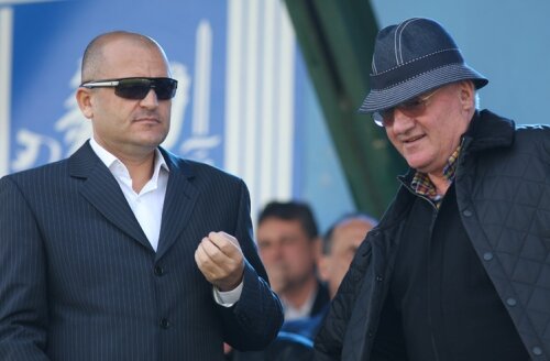 Mititelu da vina pe Dragomir pentru nelicentierea cluburilor