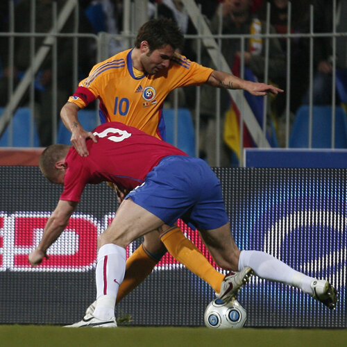 Mutu a fost căpitan cu
Serbia (2-3), la Constanța,
în martie 2009