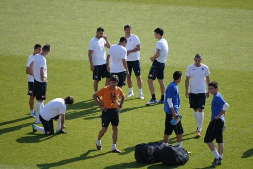 Poli s-a reunit astăzi