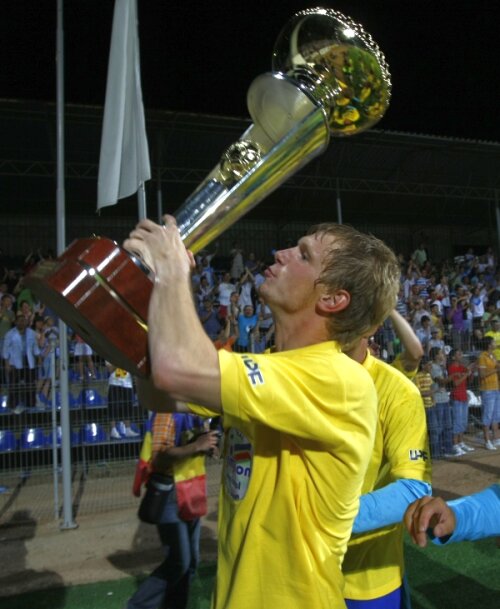 Arlauskis a cîştigat deja un trofeu de campion în România, în 2009, alături de Unirea Urziceni