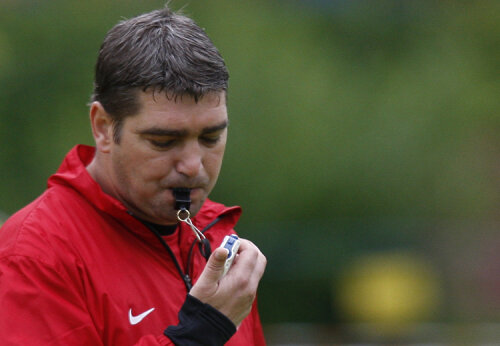 Liviu Ciobotariu este oficial antrenorul lui Dinamo pentru următorii 3 ani