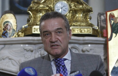 Gigi Becali e dispus să mai aducă jucători noi la Steaua, chiar dacă încep meciurile oficiale