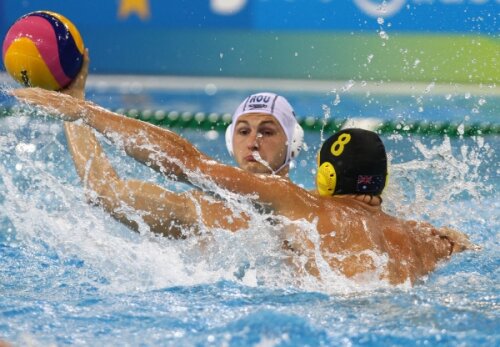 Tibi Negrean a marcat ieri două goluri, dar România a pierdut Foto: Gabriela Arsenie (Shanghai)