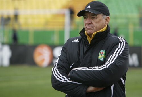 Viorel Hizo se va duela mîine cu Răzvan Lucescu în prima etapă a noului sezon