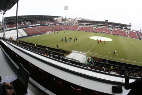 Steaua a rezolvat problema stadionului pentru meciul din play-off-ul Europa League, urmînd să joace pe stadionul lui CFR Cluj!