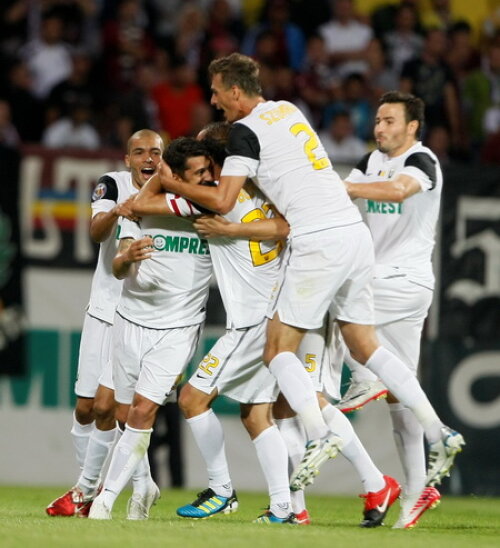 Claudiu Niculescu a marcat un gol de senzaţie contra Rapidului