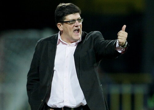 Cristi Pustai nu va aborda un stil defensiv cu nemţii de la Mainz