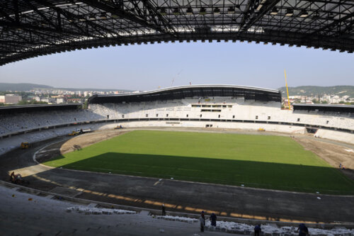 Cluj Arena va avea cel mai bun gazon din ţară