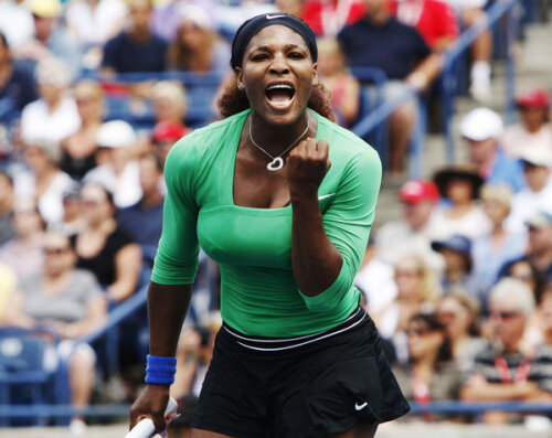 Serena Williams construieşte cu paşi mai mici sau mai mari drumul revenirii