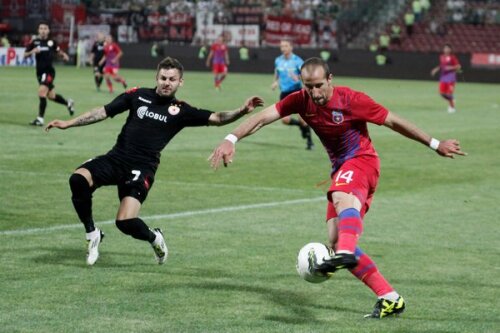 Iasmin Latovlevici a fost titular în flancul stîng al apărării steliste