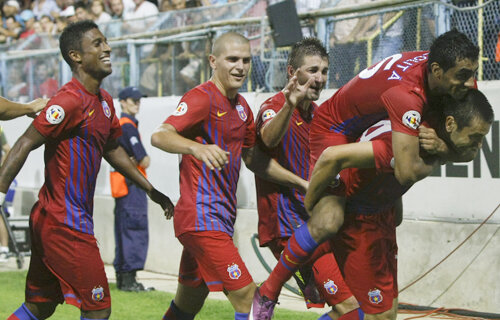La startul campionatului, Steaua avea cota 6.00 să cîştige titlul