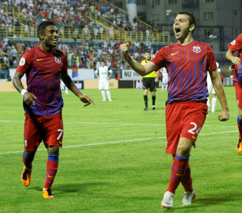 Tatu şi Rusescu au înscris împreună 4 goluri în campionat