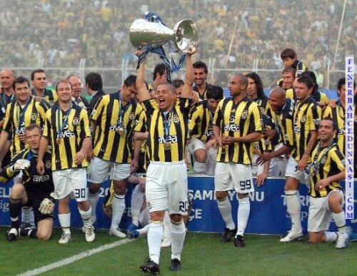 Fenerbahce a cîştigat titlul în sezonul trecut